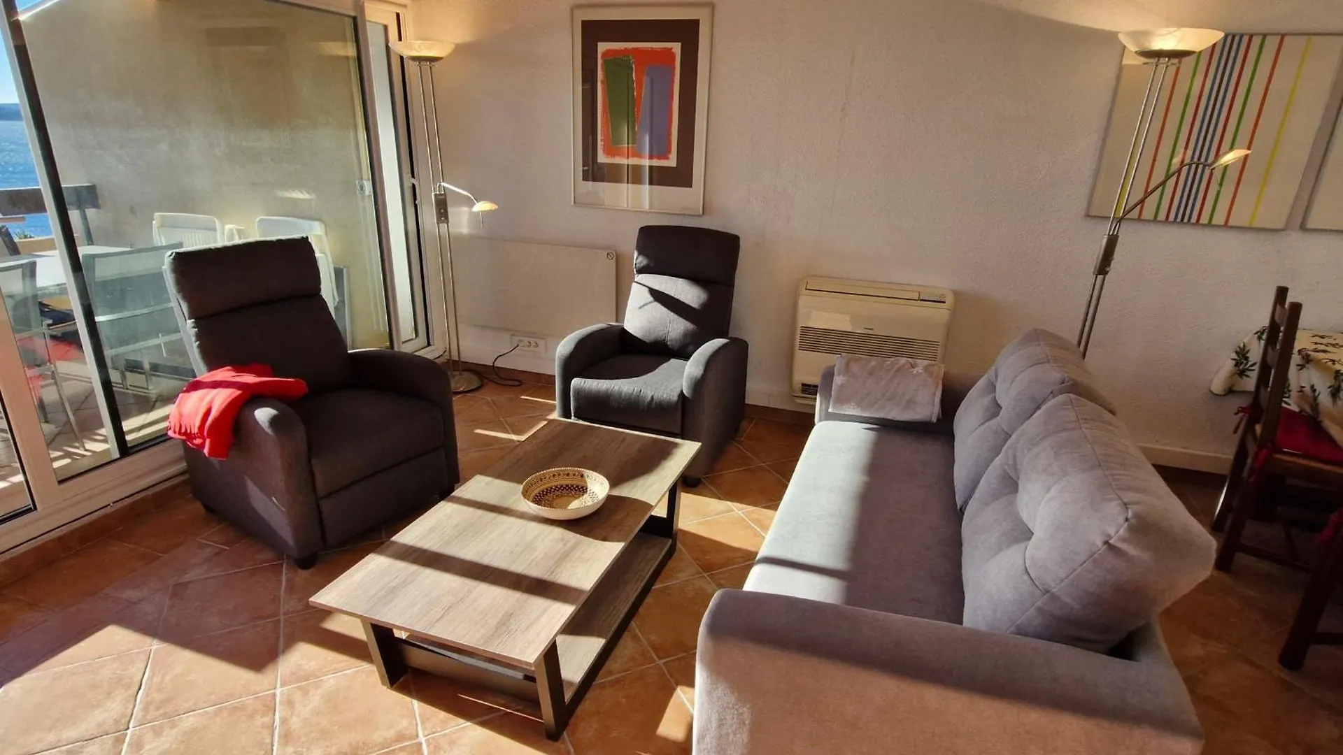 Appartement 2 Pieces Climatise Avec Piscine Et Parking, Ste Maxime, Golfe St Tropez - Fr-1-780-90 Sainte-Maxime 0*,  France